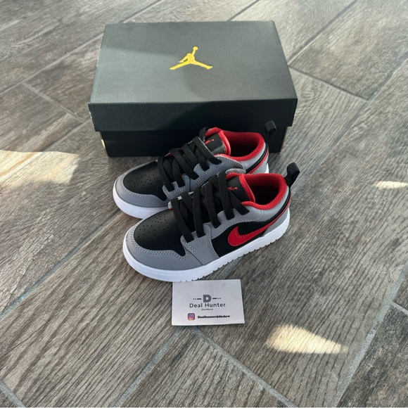 Brand New Air Jordan 1 Low ALT Preschool Kids Sneakers - Picture 2 of 12